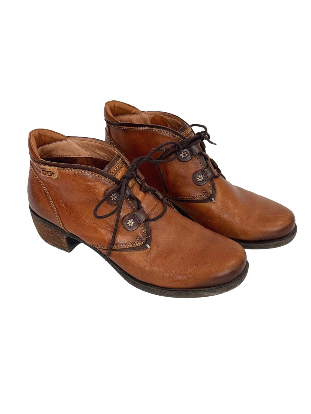 Pikolinos brown leather ankle booties